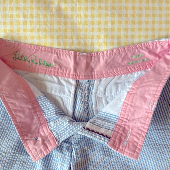 Lilly Pulitzer Buttercup searsucker short - Picture 3 of 3